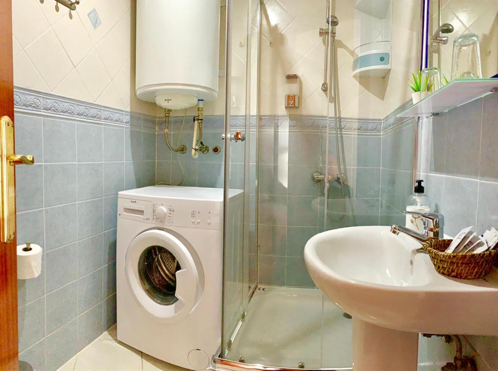 Apartamento Capri Los Boliches Wifi Gratis Beach 100M Fuengirola Buitenkant foto